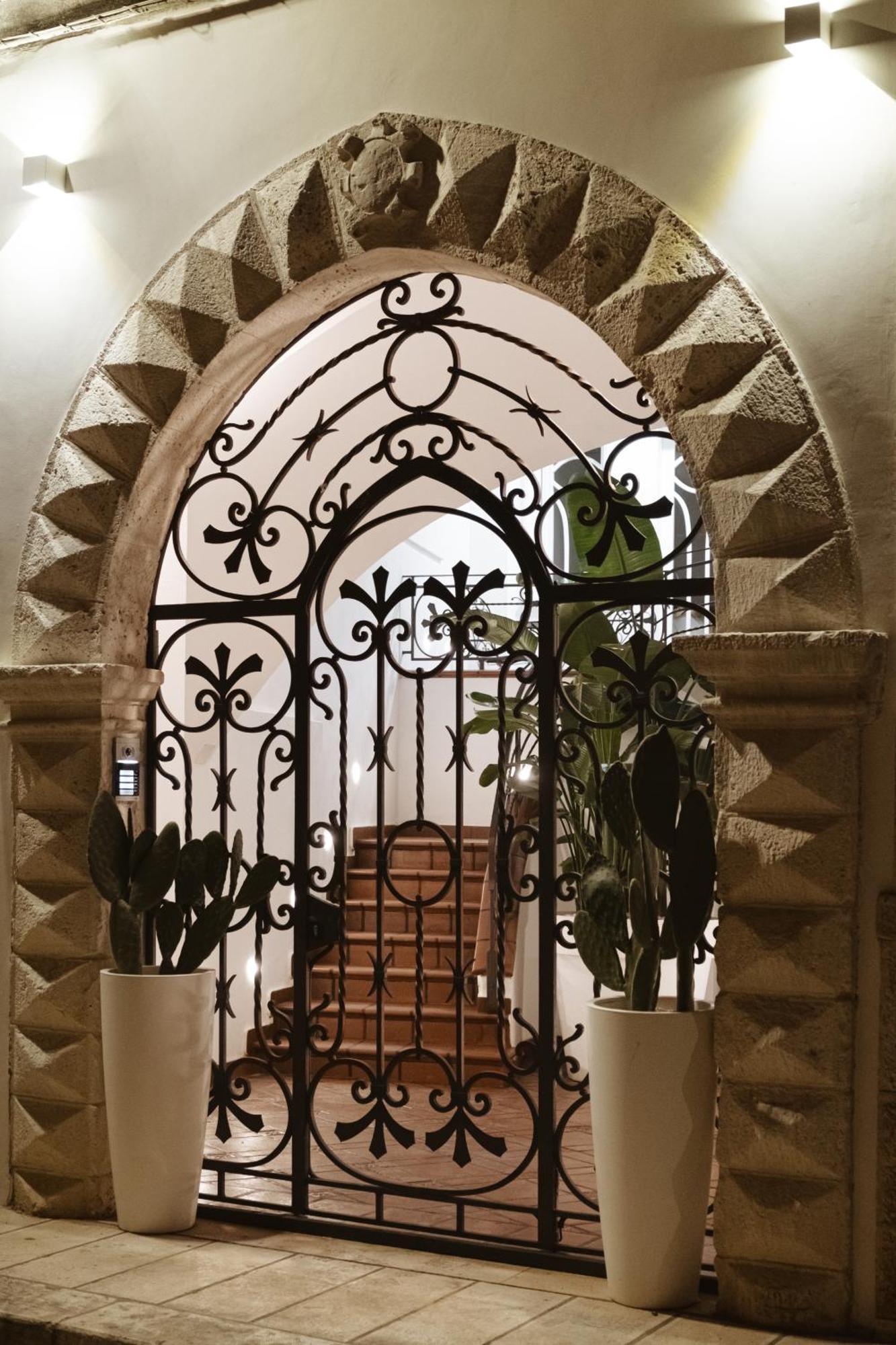 Albergo Diffuso Dimora Rossi Charme B&B ตูรี ภายนอก รูปภาพ