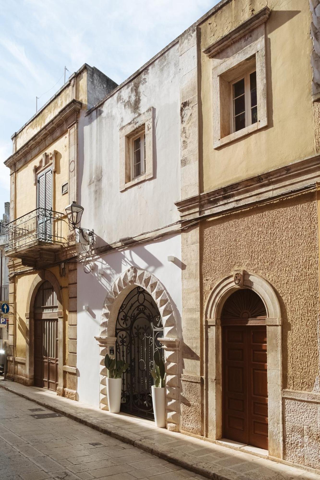 Albergo Diffuso Dimora Rossi Charme B&B ตูรี ภายนอก รูปภาพ
